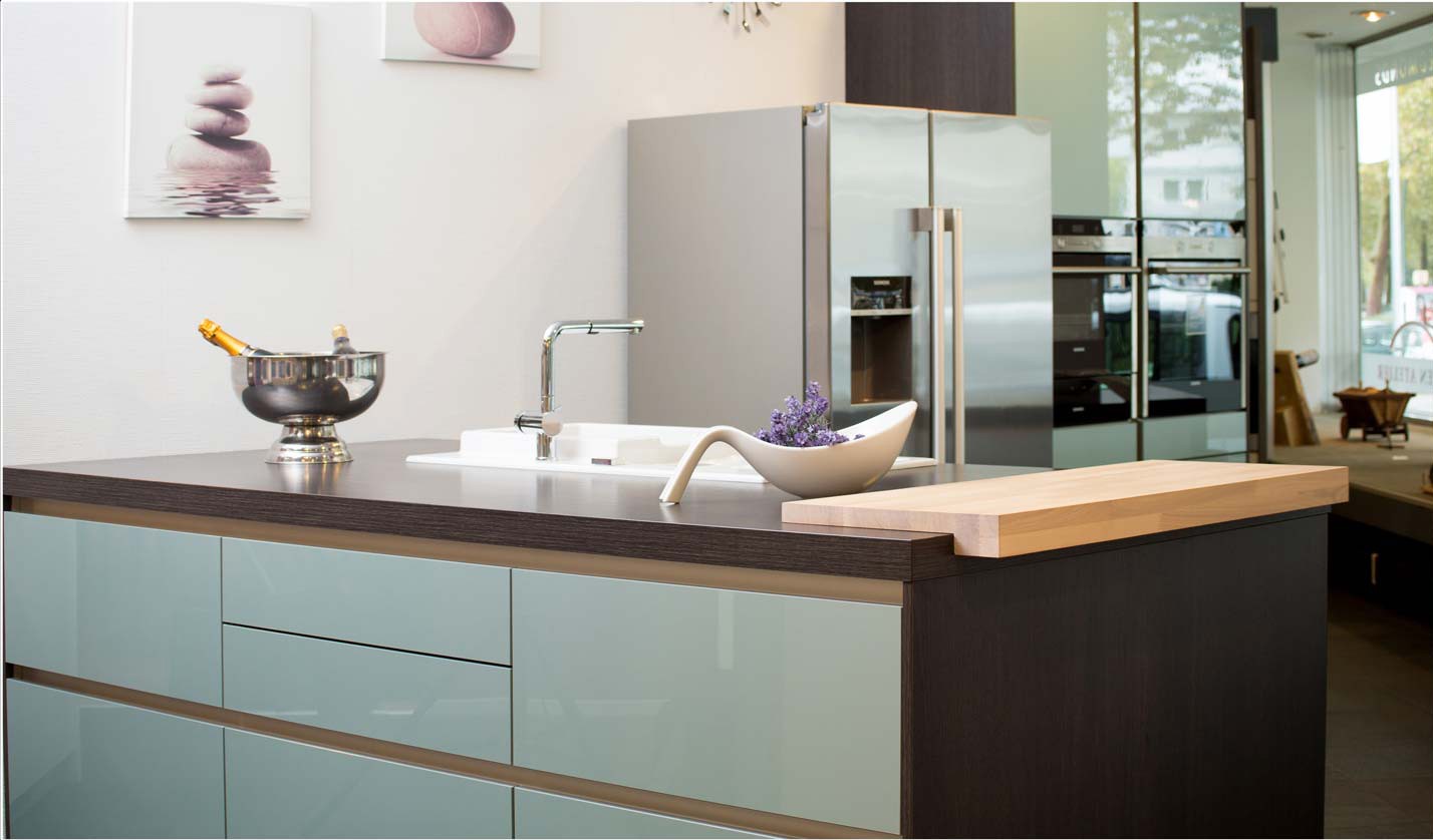 Küchen Atelier - Eschbach & Edmonds GmbH & Co. KG