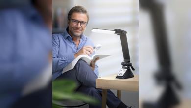 Hellwach und handlich: Die neuesten LED-Leuchtlupen von SCHWEIZER
