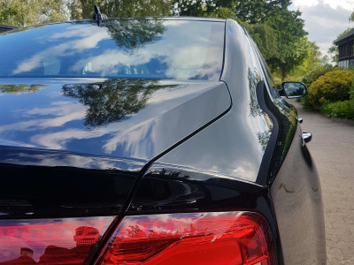 Unsere ausgebildeten Profis fahren Sie sicher.