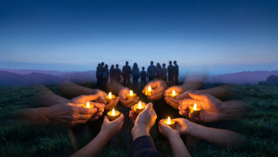 Von der Last der Menschheitsgeschichte zur Hoffnung im eigenen Herzen – warum jedes kleine Licht zäh